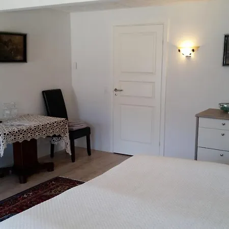 Bed & Breakfast Gørdinglund Herregård *