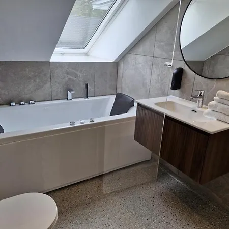 Gordinglund Herregard Bed & Breakfast *